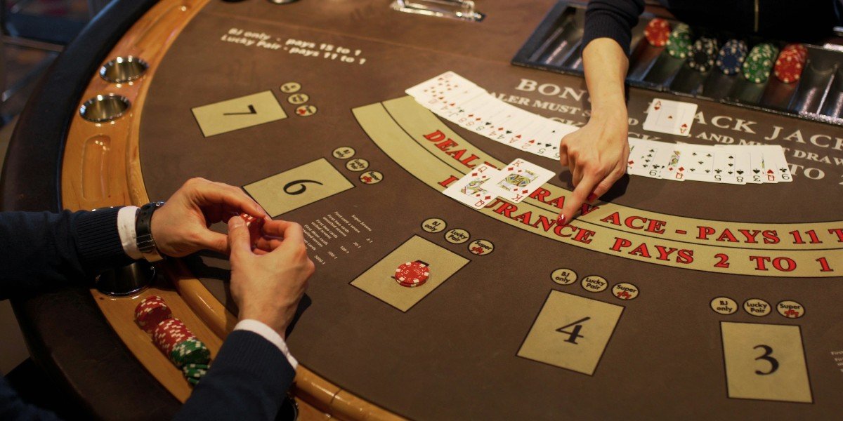 Why Losses Do Not Feel Like Information